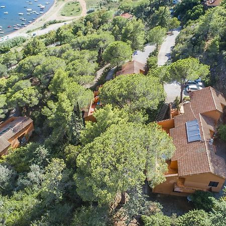 Residence Sud Est Порто-Аццурро Екстер'єр фото