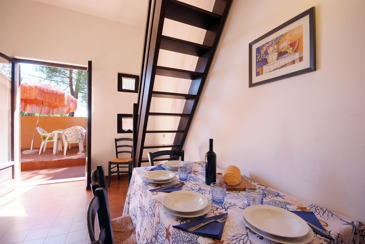 Residence Sud Est Порто-Аццурро Екстер'єр фото