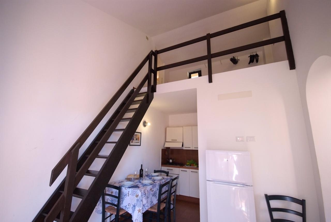 Residence Sud Est Порто-Аццурро Екстер'єр фото