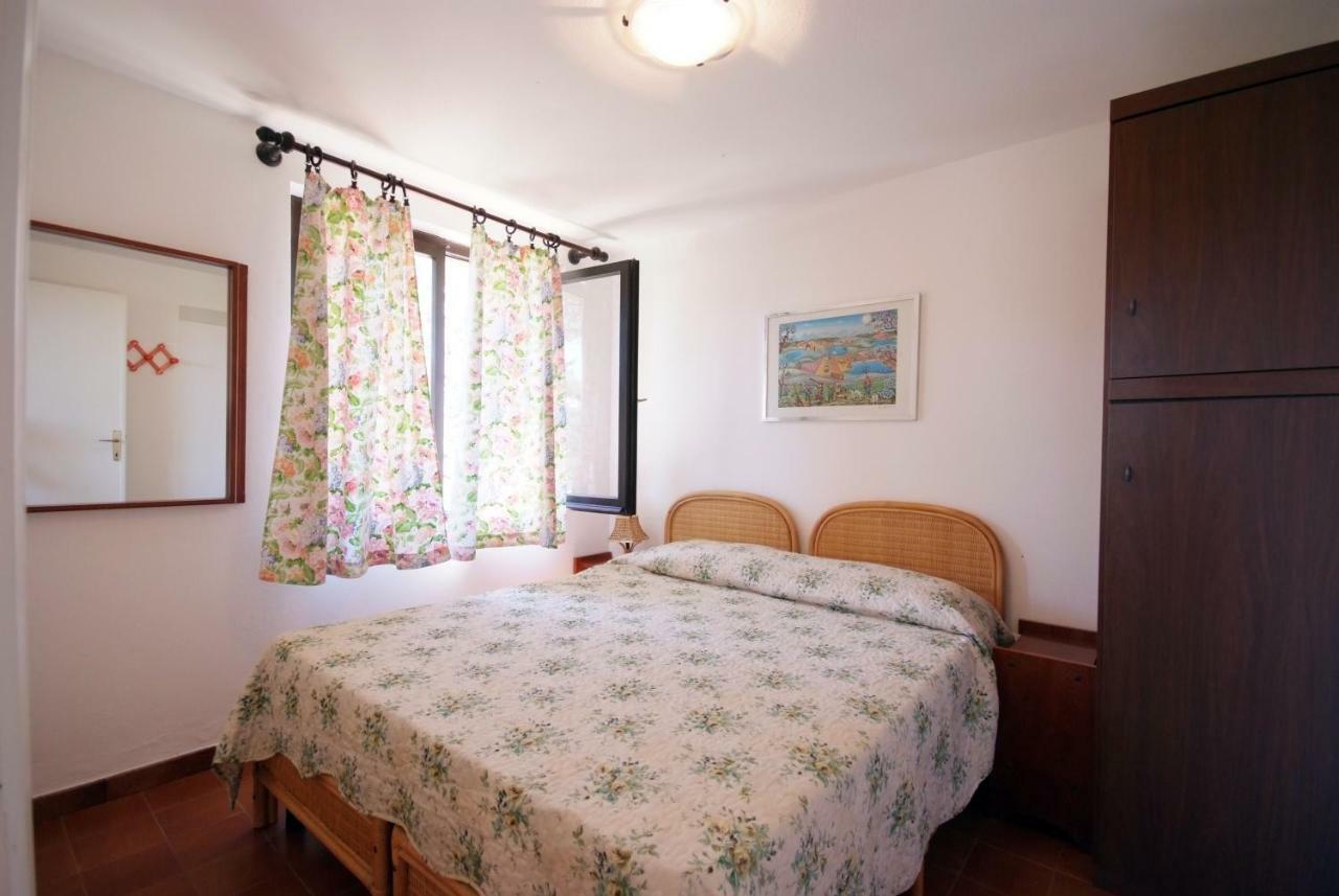 Residence Sud Est Порто-Аццурро Екстер'єр фото
